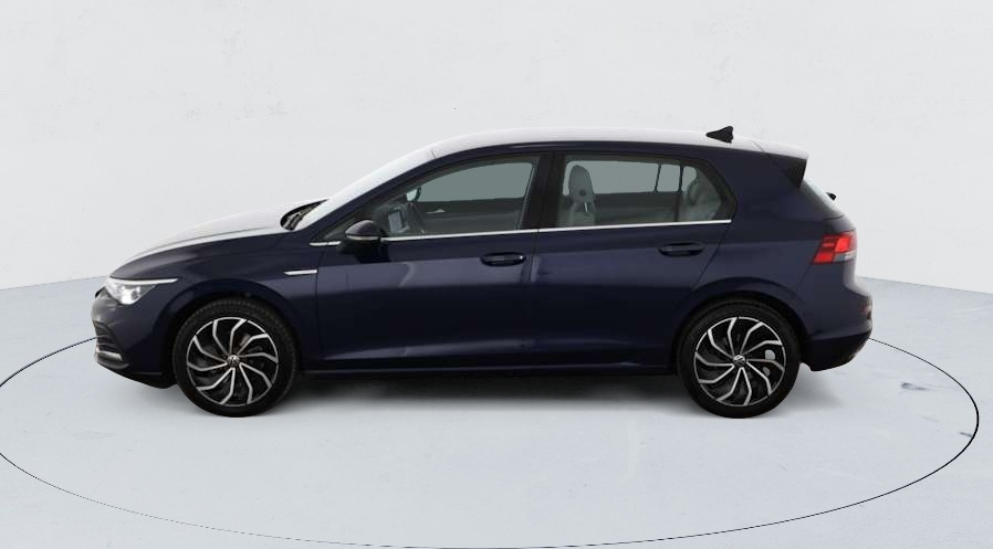 Volkswagen Golf 8 — photo 3