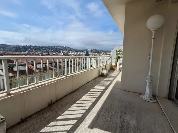 Nice Carre D'or 2 Pieces Terrasse Dernier Etage