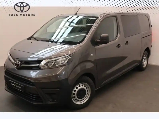 Toyota Proace cab approf medium 2.0 140 bva start conf — photo 5