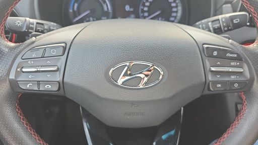 Hyundai Kona 1.6 GDi 141 Hybrid DCT6 - Edition 1 – 2019 – 83053 km – Hybride essence – Boîte Automatique — photo 7