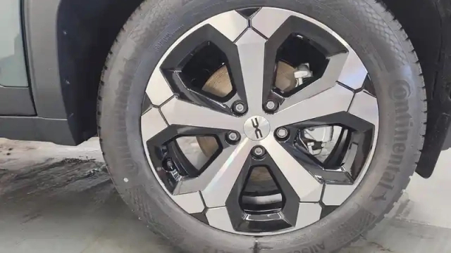 Dacia Bigster hybrid-g 150 4x4 — photo 32