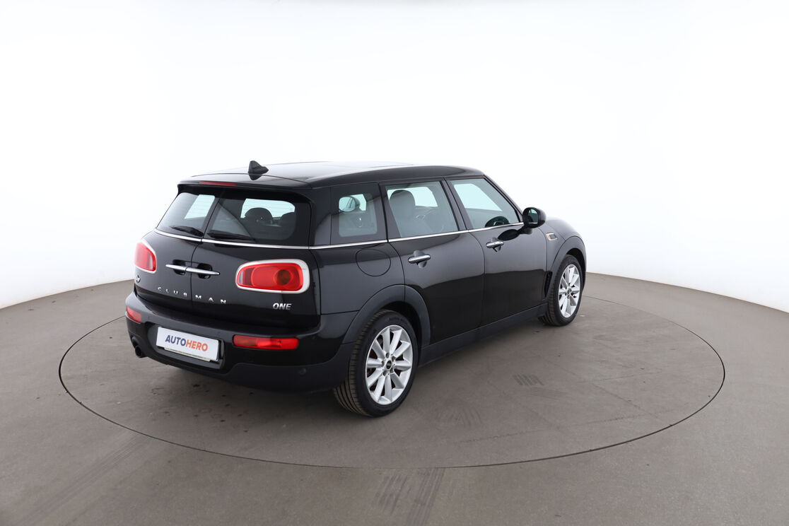 MINI Clubman One Finition Chili BVA6 — photo 5