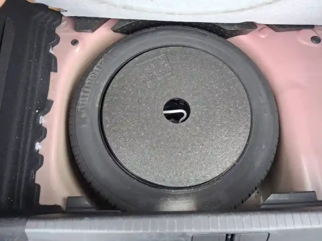 Peugeot 208 puretech 75 s&amp;s bvm5 — photo 40