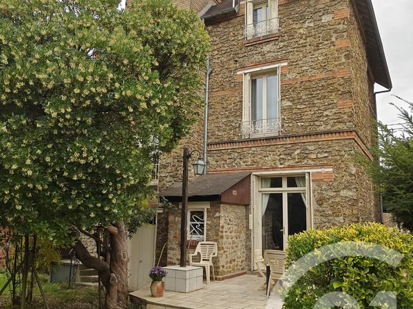 Maison 6 pièces 135 m²