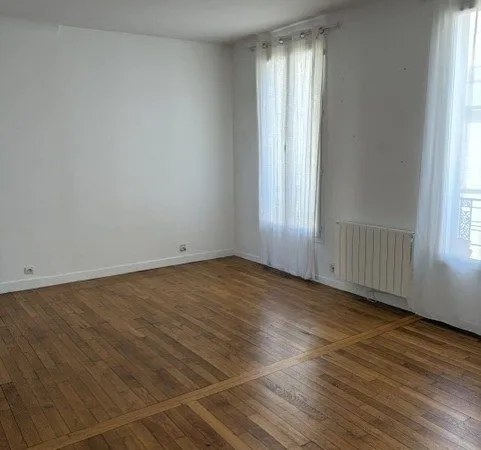 LOCATION VIDE - Grand STUDIO - Quartier Butte aux Cailles