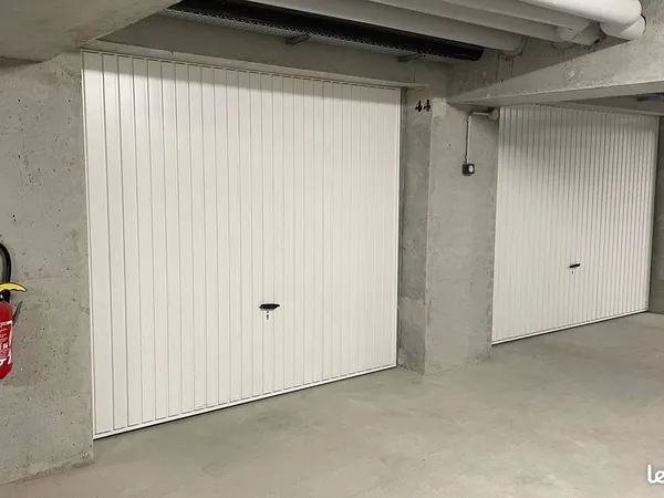 Garage double - résidence clos Garden