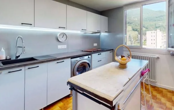 Appartement 3 pièces 84 m²