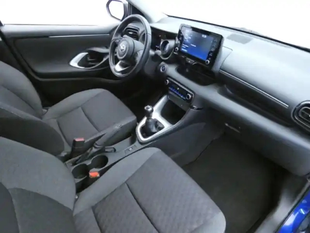Toyota Yaris 120 vvt-i design — photo 17
