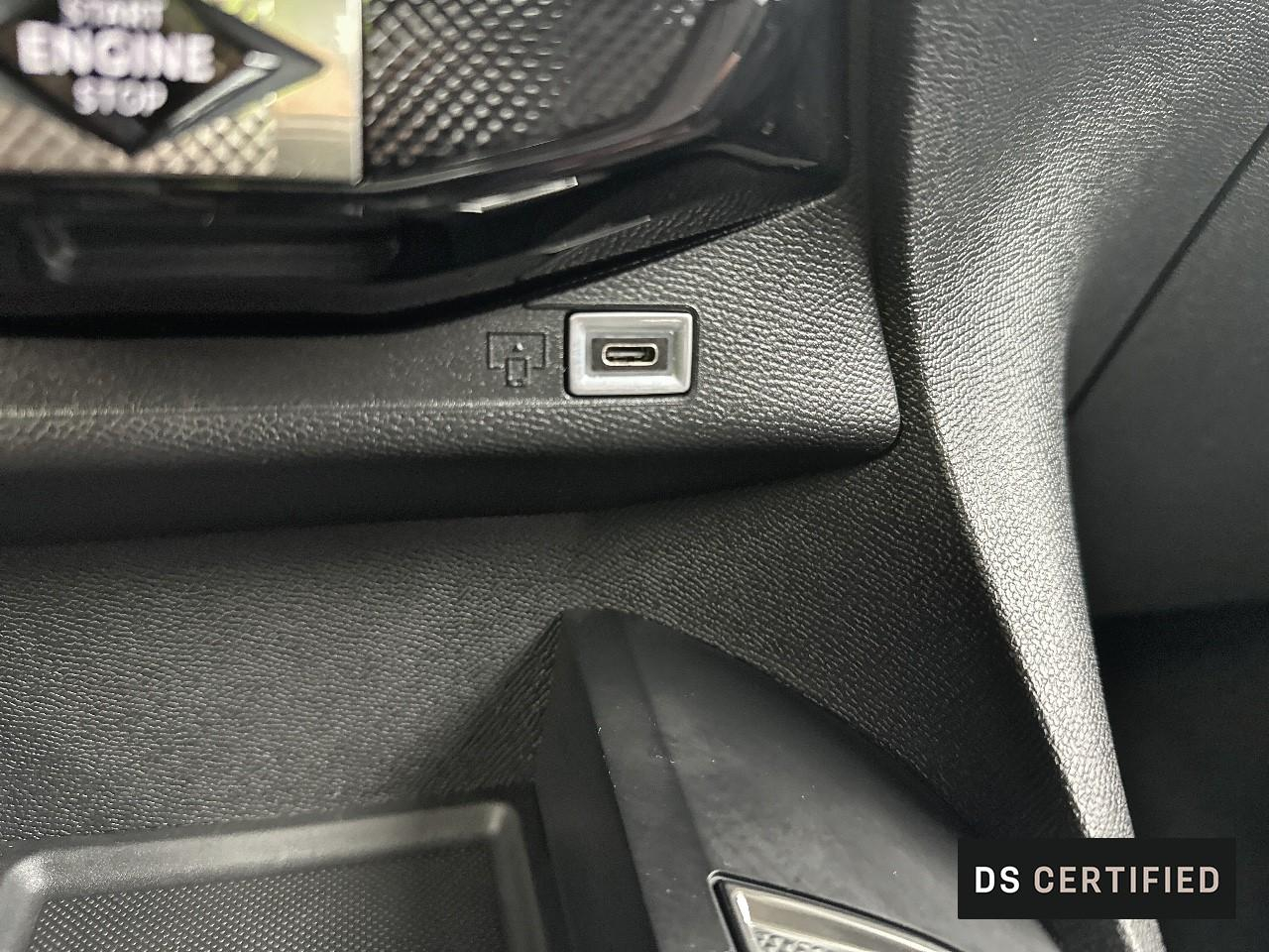 Ds Ds 3 e-tense 156ch edition france — photo 16