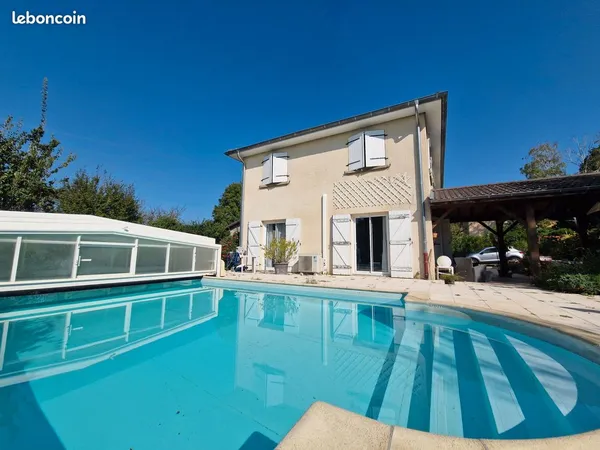 Belle maison 171m² / Garage + dépendance / Terrain 2970m² / Piscine / Calme et Sans vis à vis