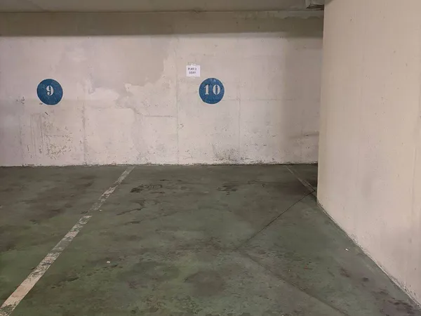 Parking 10 m²