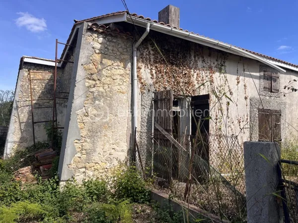 Maison 2 pièces 84 m²