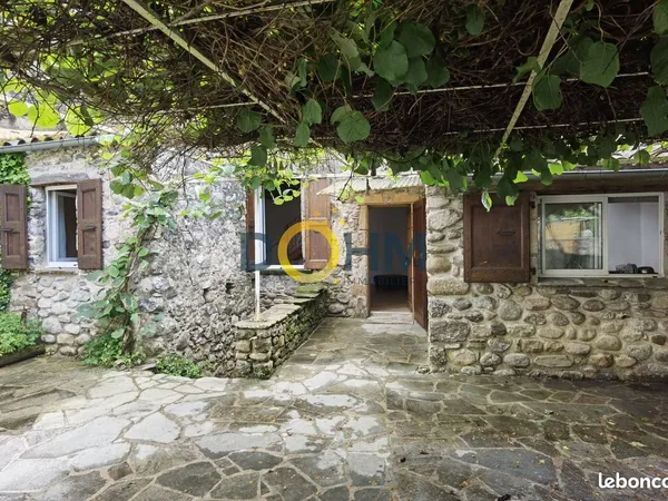 Maison de village 5 pièces 85 m²