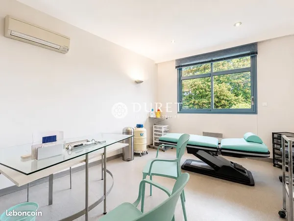 Bureaux 165 m² Les Herbiers