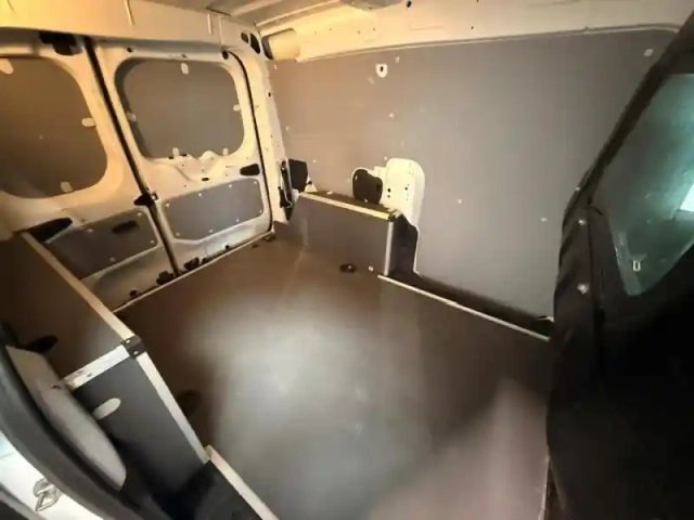 Renault Express Van 1.5 blue dci 95ch confort 22 — photo 13