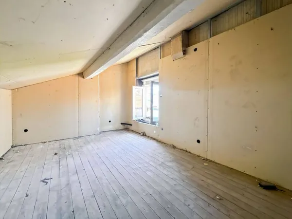 Appartement 2 pièces 11 m²