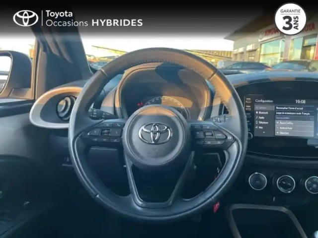 Toyota Aygo x 1.0 vvt-i 72ch design — photo 13