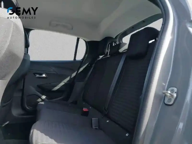 Peugeot 208 puretech 100 s&amp;s bvm6 — photo 10