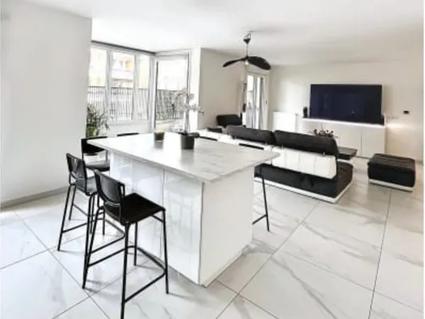 Appartement 4 pièces - 105 m² - Résidence récente de standing - Saint-Mandé