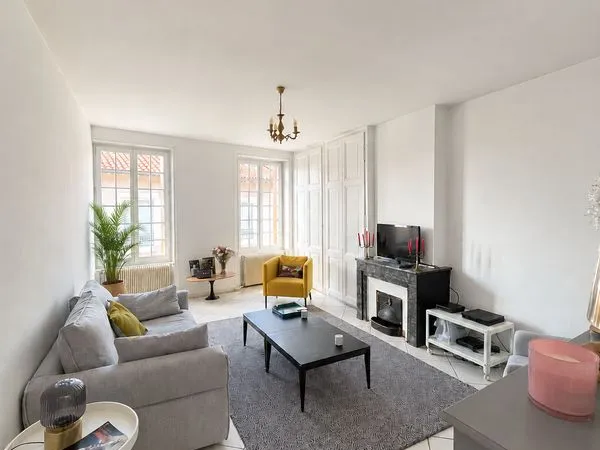 ST-GALMIER, Beau T3 de 80m2 avec garage