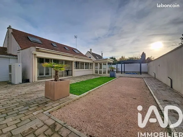 Maison 7 pièces 159 m²
