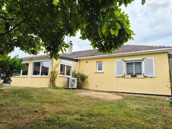Plain pied individuel 120m², 3chambres, terrain de 1429m², car-port et stockage 55m²