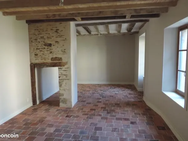 Maison avec jardin, centre de Craon