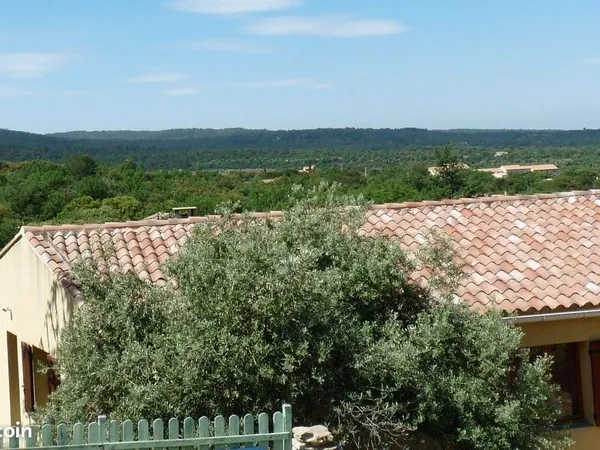 Villa de plein pied de 80 m2 sur terrain 400 m2 à Venasque 84 Provence