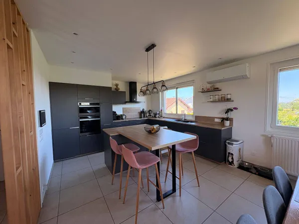 Maison 5 pièces 117 m²