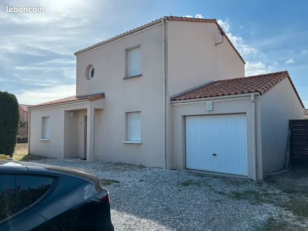 Maison 115m² sur terrain clos 648m²