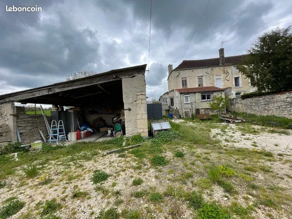 Maison avec jardin au calme
