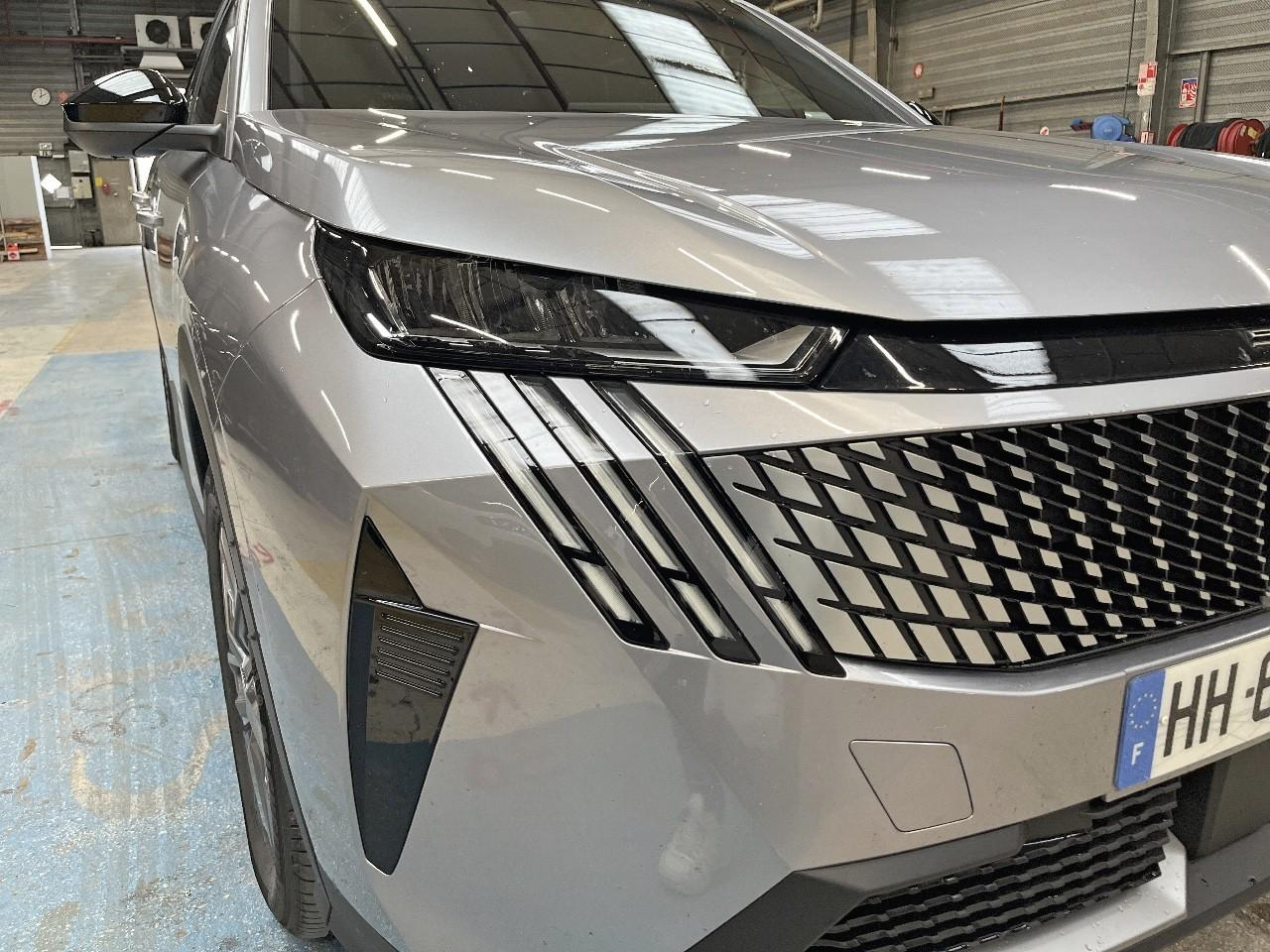 Peugeot 5008 hybrid 145ch allure e-dcs6 — photo 24
