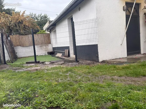 Petite maison de 21 m² avec jardin clos de 23 m²