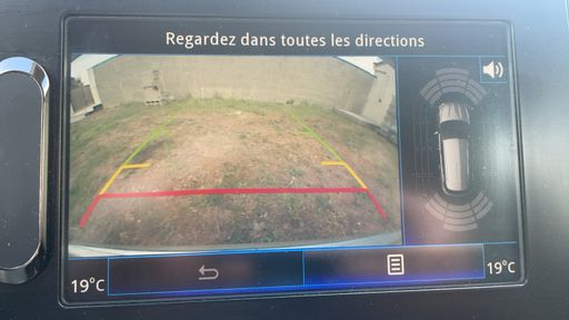 Renault Megane Estate 1.5 dCi 110 - Intens – 2018 – 111679 km – Diesel – Boîte Manuelle — photo 48