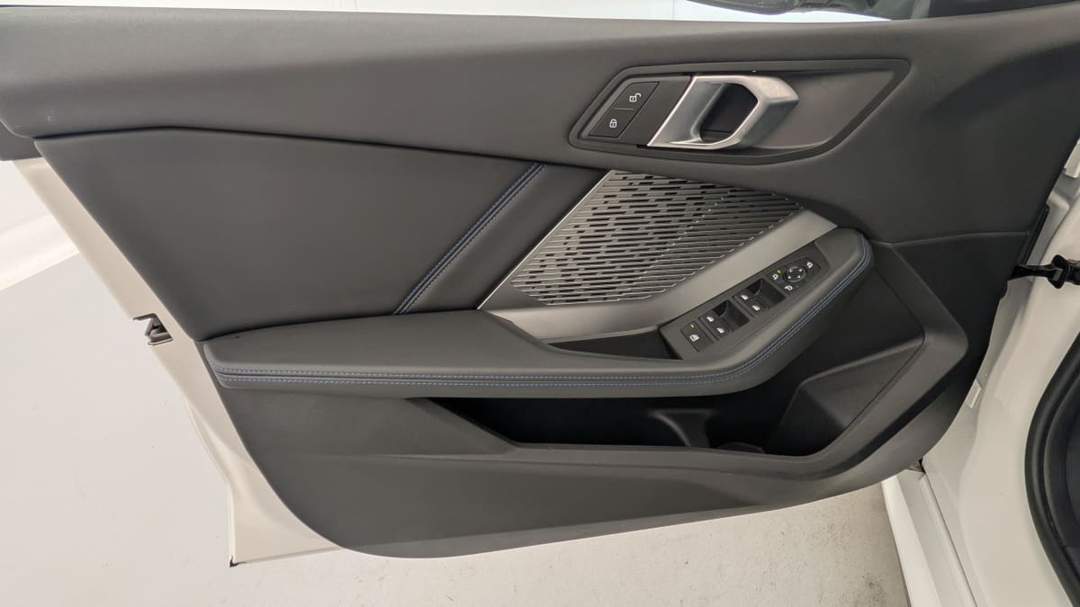BMW Série 1 — photo 17