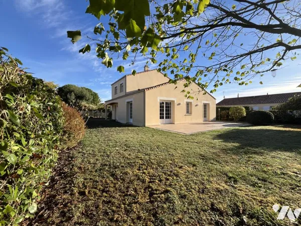 Maison 6 pièces 143 m²