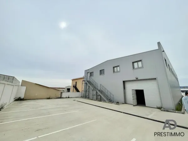 Bureaux 450 m²
