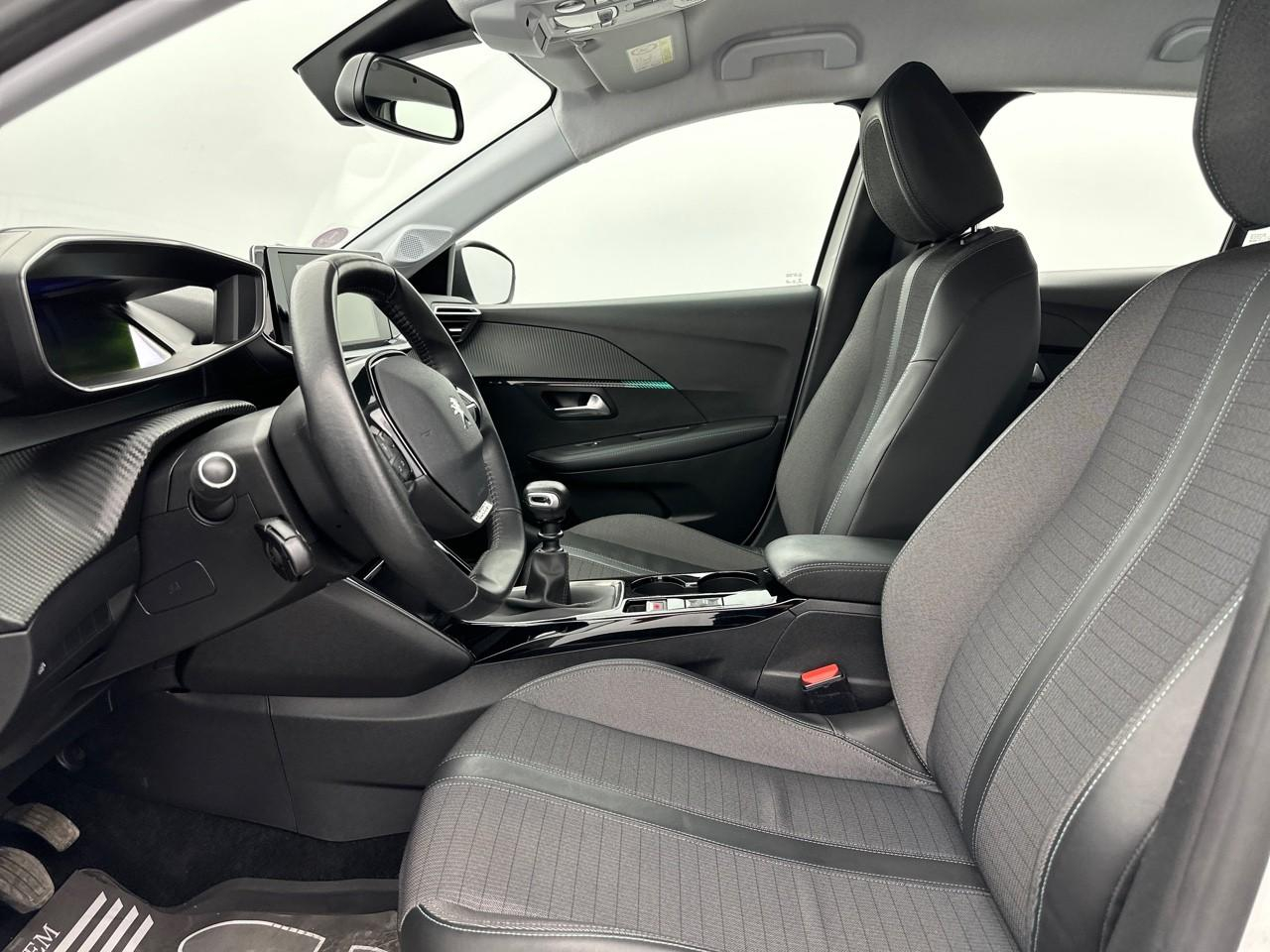 Peugeot 208 puretech 100 s&s bvm6 allure — photo 9