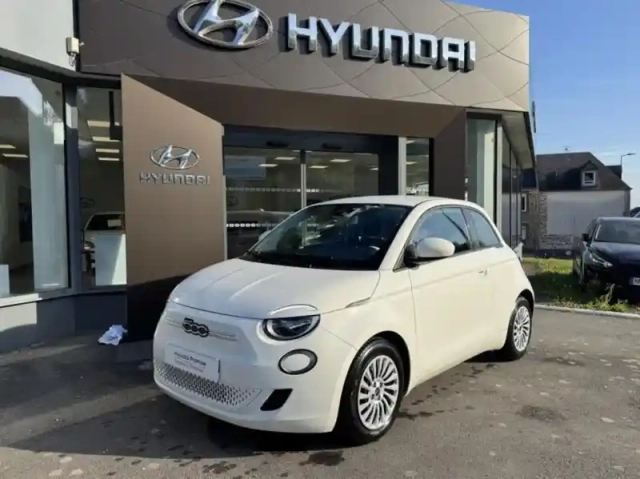 Fiat 500 e 118ch my23 — photo 1