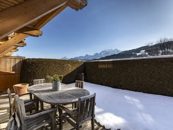 Joli appartement en rez-de-jardin avec vue Mont-Blanc à Megeve