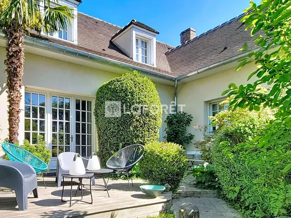 Maison 9 pièces 197 m²