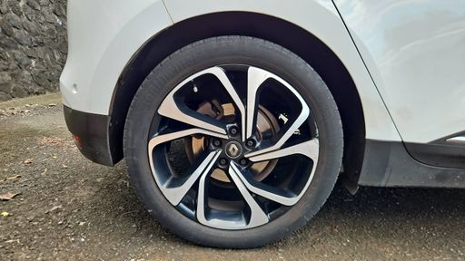 Renault Scenic 1.7 Blue dCi 120 EDC6 - Intens – 2019 – 117658 km – Diesel – Boîte Automatique — photo 49