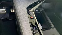 Peugeot 5008 Hybrid 145ch GT e-DCS6 — photo 26
