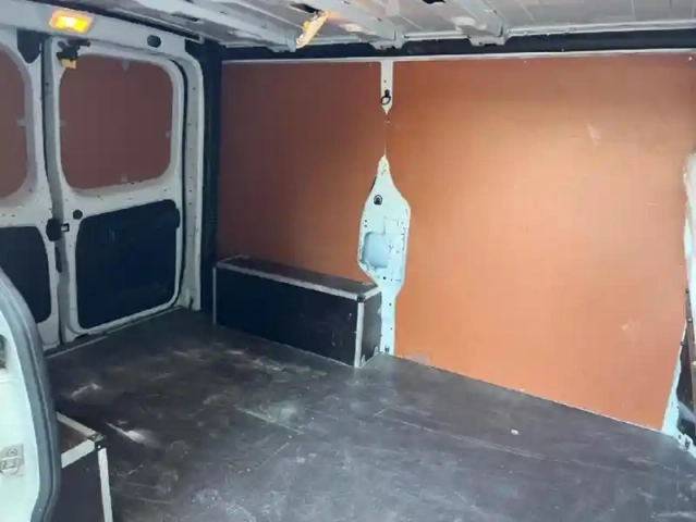 Renault Trafic fg l1h1 2t8 2.0 blue dci 130ch confort e6e — photo 11