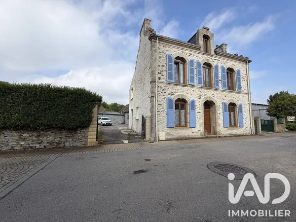 Demeure 8 pièces 163 m²