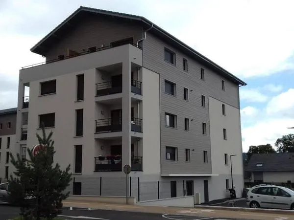 Stationnement Location Saint-Pierre-en-Faucigny   35€