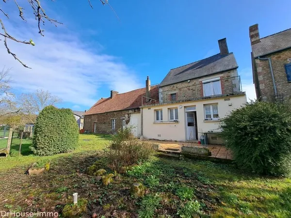 Maison à rénover + dépendance en pierre 84 m² terrain plein sud parcelle détachable puits