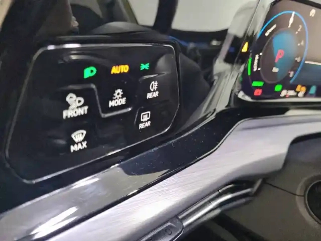 Volkswagen Golf 1.4 hybrid rechargeable opf 204 dsg6 — photo 64