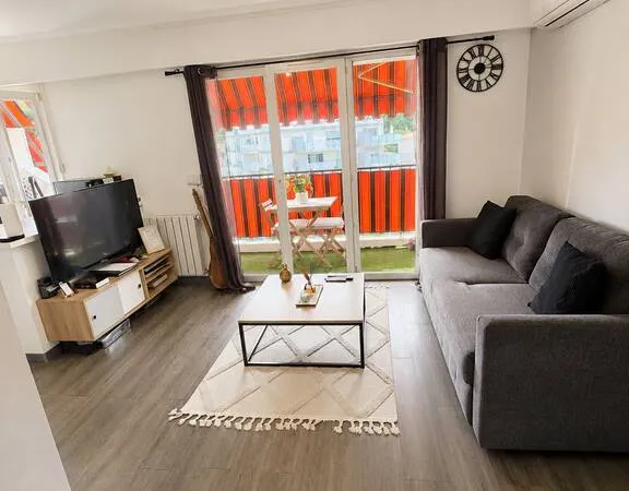 Studio 1 pièce 30 m²