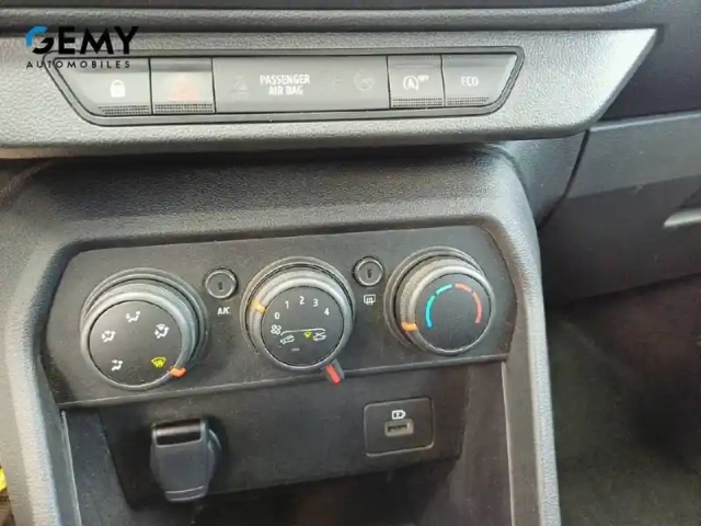 Dacia Sandero tce 90 — photo 15